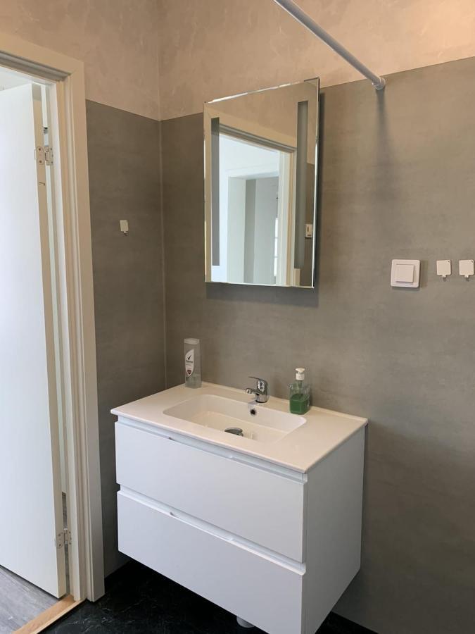ניברו Villa Nostan מראה חיצוני תמונה